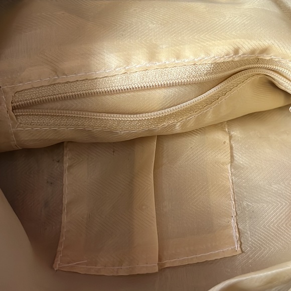 Womens Shoulder Bag Medium Wooden Beads Grey Pink Zipper Pockets ❤️ Front NWOT - Picture 6 of 12